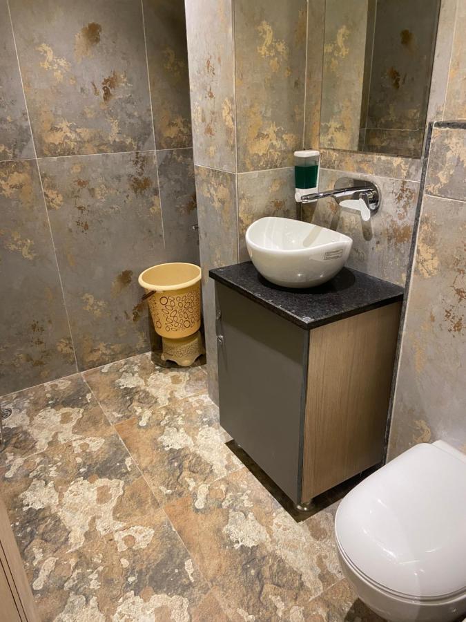 Hotel 51 Amritsar Eksteriør bilde