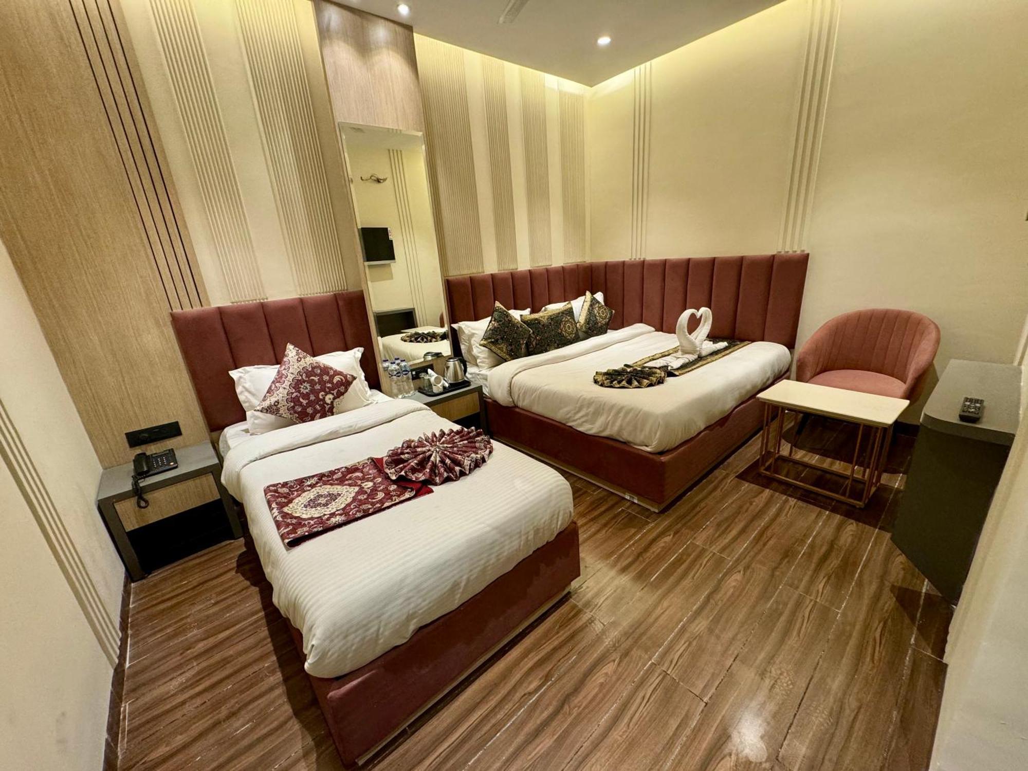 Hotel 51 Amritsar Eksteriør bilde